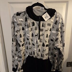 Women's Forest Print Hoodie - Gray and Black Large